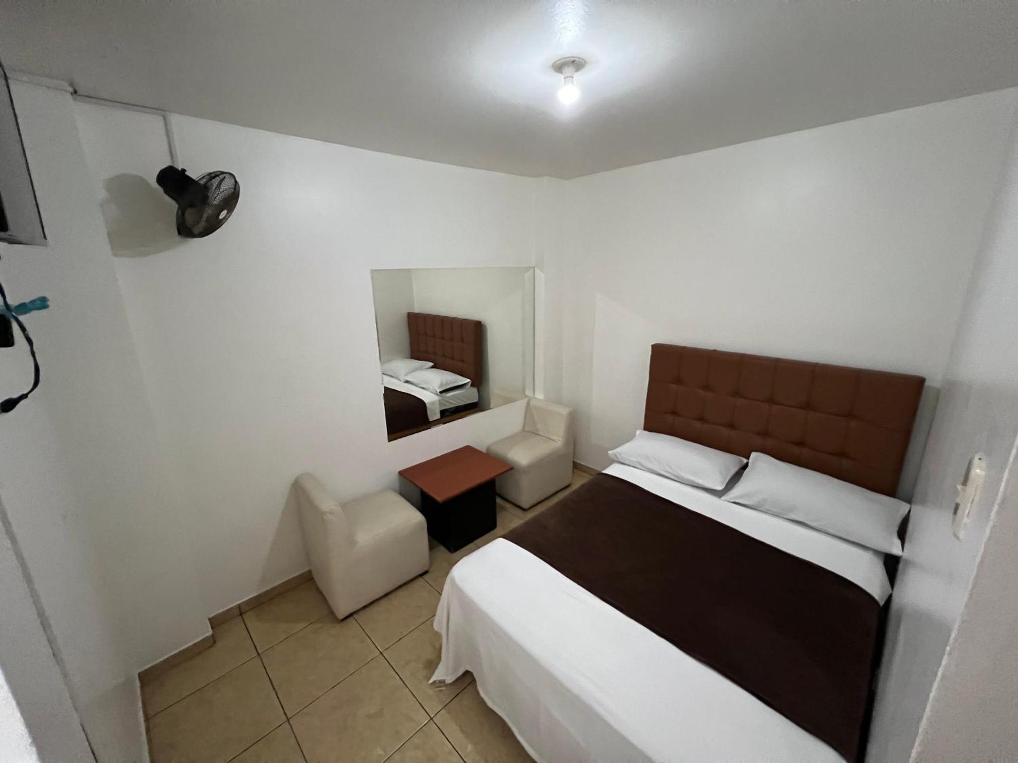 Hospedaje Senegal Cerca Al Aeropuerto Lima Extérieur photo